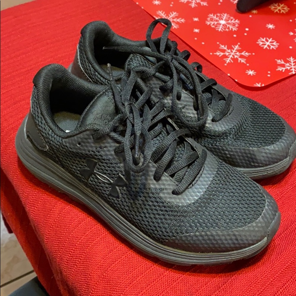 Boys Under Armour Sneakers